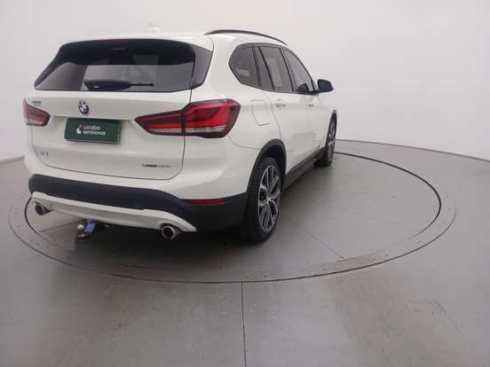 BMW-X1-2.0 16V TURBO ACTIVEFLEX SDRIVE20I GP PLUS 4P AUTOMÁTICO BMW-X1-2022