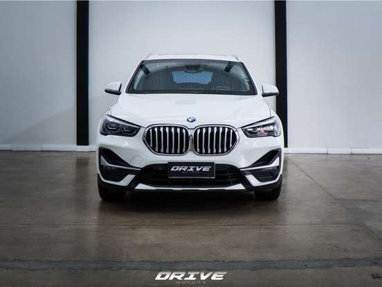 BMW-X1-2.0 16V TURBO ACTIVEFLEX SDRIVE20I X-LINE 4P AUTOMÁTICO BMW-X1-2022