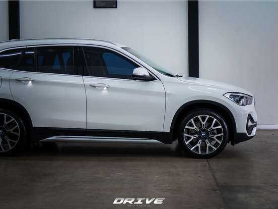 BMW-X1-2022