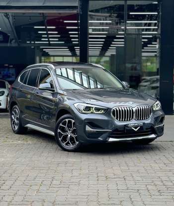 BMW-X1-2.0 16V TURBO ACTIVEFLEX SDRIVE20I X-LINE 4P AUTOMÁTICO BMW-X1-2020