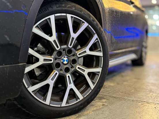 BMW-X1-2.0 16V TURBO ACTIVEFLEX SDRIVE20I X-LINE 4P AUTOMÁTICO BMW-X1-2022