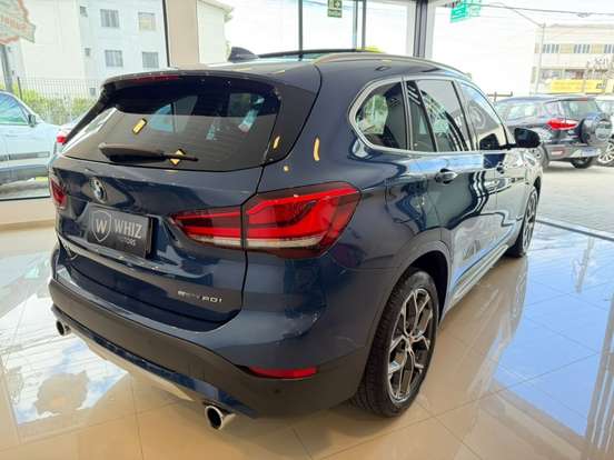 BMW-X1-2.0 16V TURBO ACTIVEFLEX SDRIVE20I X-LINE 4P AUTOMÁTICO BMW-X1-2021