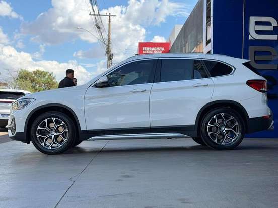BMW-X1-2020