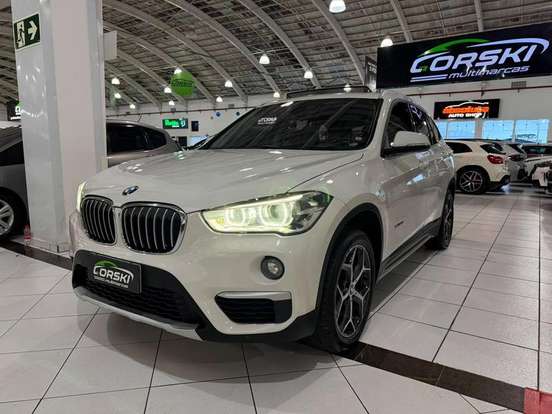 BMW-X1-2.0 16V TURBO ACTIVEFLEX SDRIVE20I X-LINE 4P AUTOMÁTICO BMW-X1-2017