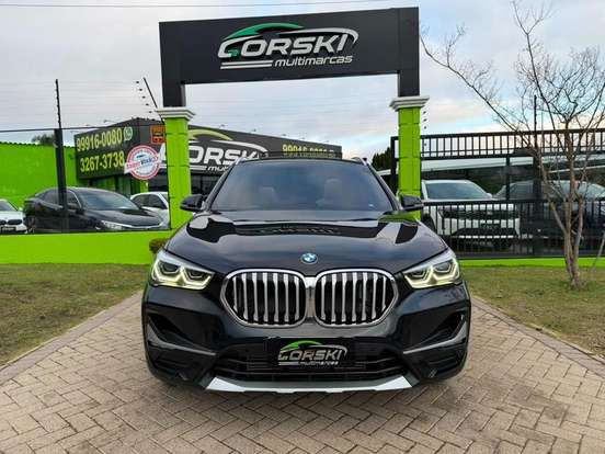 BMW-X1-2021