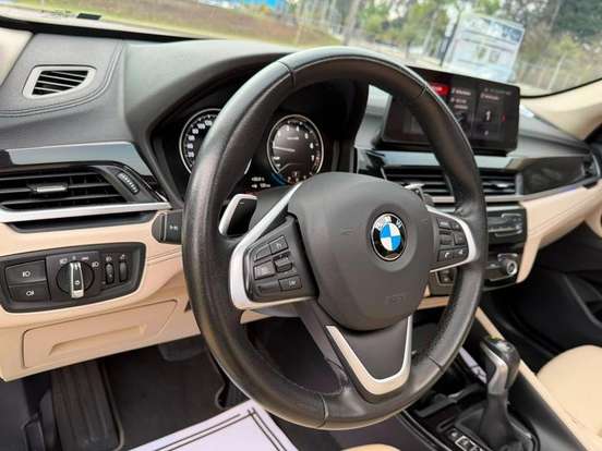 BMW-X1-2021