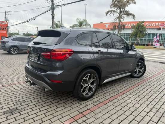 BMW-X1-2.0 16V TURBO ACTIVEFLEX SDRIVE20I X-LINE 4P AUTOMÁTICO BMW-X1-2017