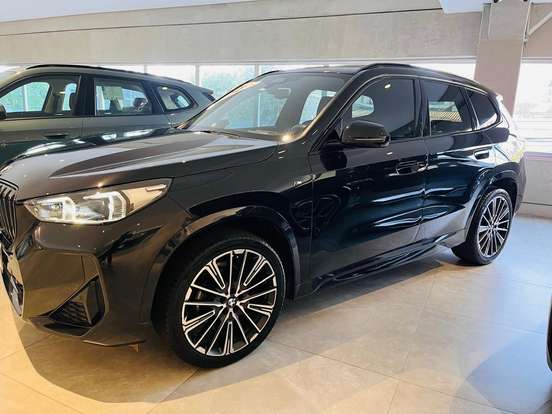 BMW-X1-2025