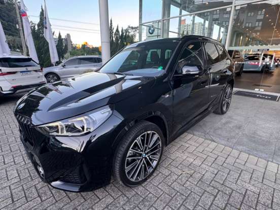 BMW-X1-2023