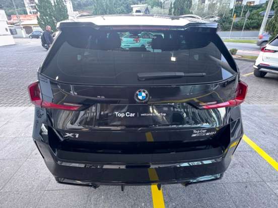 BMW-X1-2023