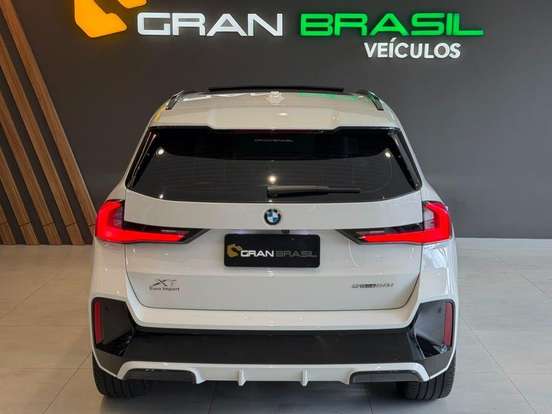 BMW-X1-2023