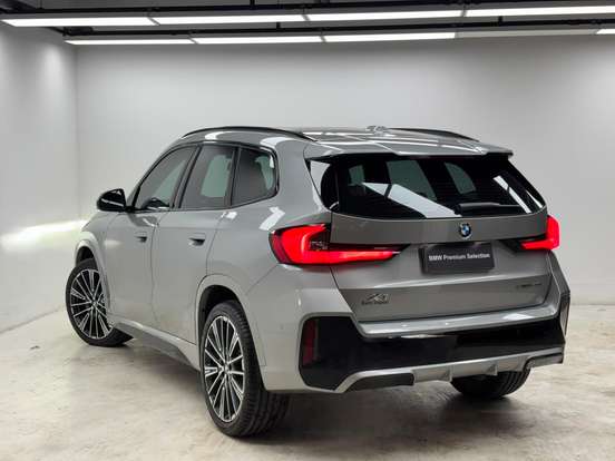 BMW-X1-2025