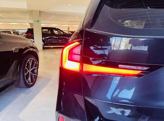 BMW-X1-2025