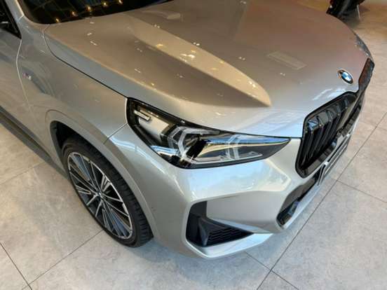 BMW-X1-2024