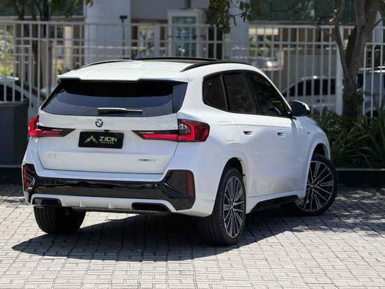 BMW-X1-2025