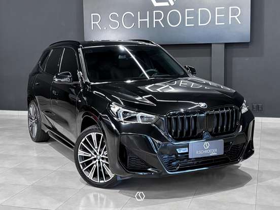 BMW-X1-2025