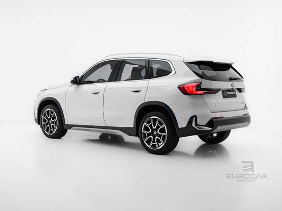 BMW-X1-2.0 16V TURBO GASOLINA SDRIVE20I X-LINE STEPTRONIC BMW-X1-2023