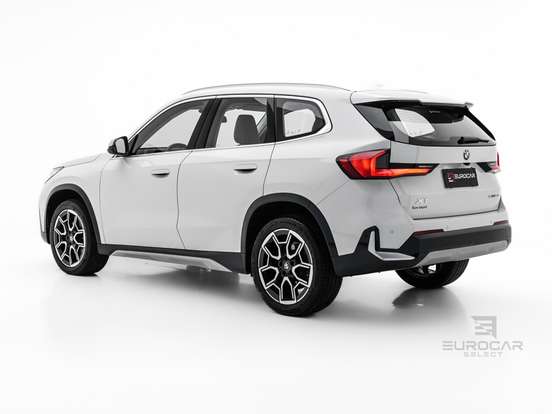 BMW-X1-2.0 16V TURBO GASOLINA SDRIVE20I X-LINE STEPTRONIC BMW-X1-2024