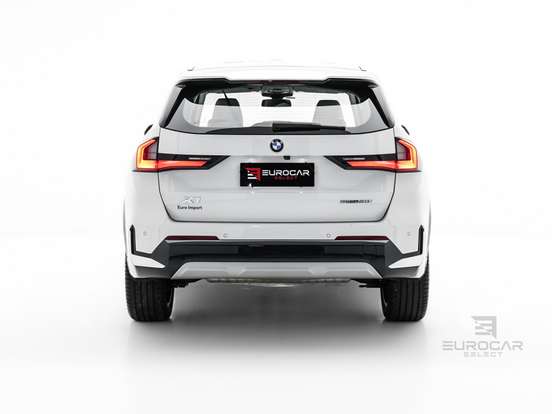 BMW-X1-2024
