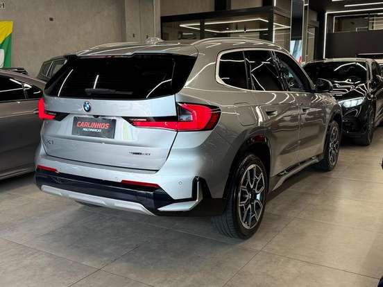 BMW-X1-2.0 16V TURBO GASOLINA SDRIVE20I X-LINE STEPTRONIC BMW-X1-2024