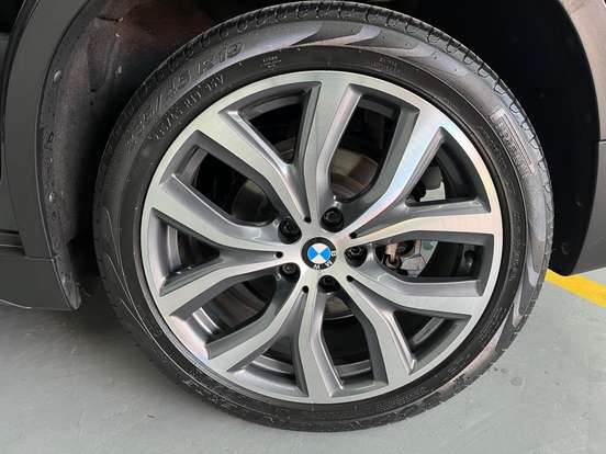 BMW-X1-2015