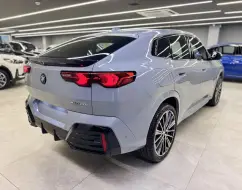 BMW X2 2.0 TURBO GASOLINA XDRIVE20I M SPORT STEPTRONIC BMW X2 2.0 TURBO GASOLINA XDRIVE20I M SPORT STEPTRONIC