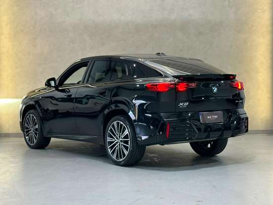 BMW-X2-2025