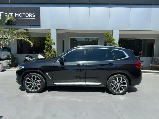 BMW-X3-2018