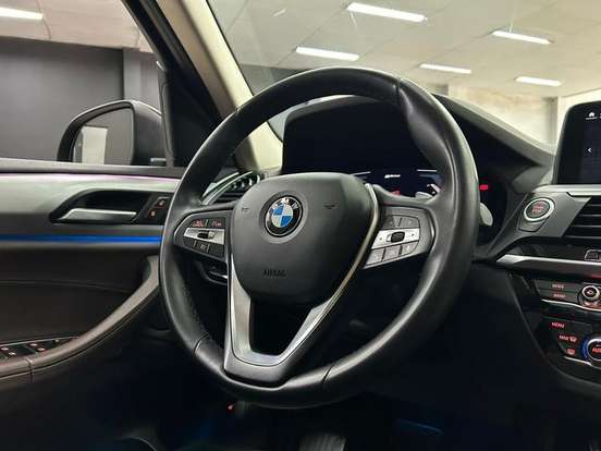 BMW-X3-2.0 16V GASOLINA X LINE XDRIVE20I STEPTRONIC BMW-X3-2021