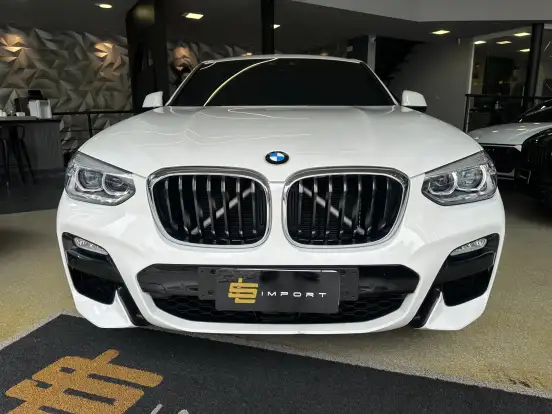 BMW-X4-2019