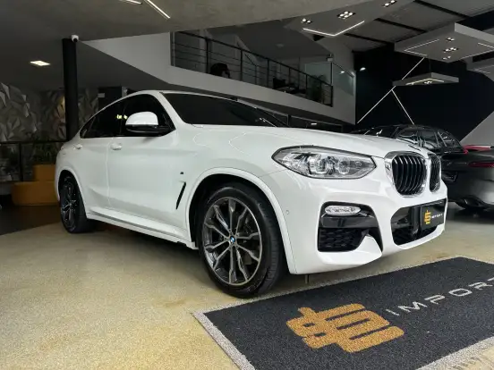 BMW-X4-2019