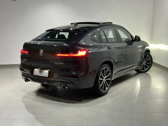 BMW-X4-2018