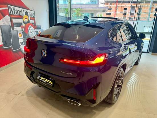 BMW-X4-2025