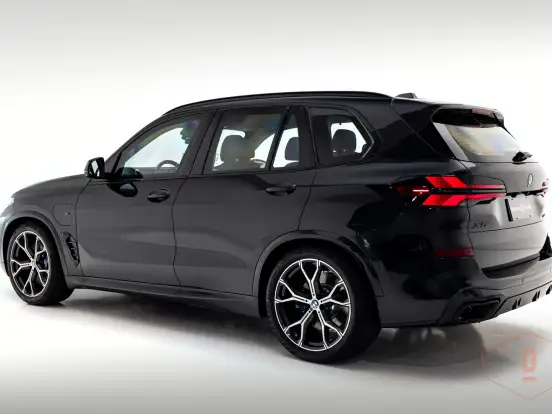 BMW-X5-3.0 I6 TURBO HÍBRIDO XDRIVE50E M SPORT AUTOMÁTICO BMW-X5-2025