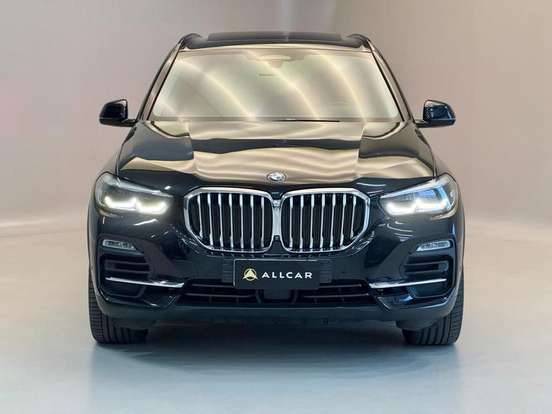 BMW-X5-2019