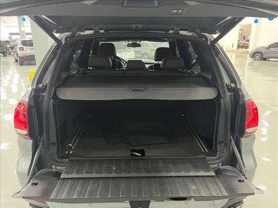 BMW-X5-3.0 FULL 4X4 35I 6 CILINDROS 24V GASOLINA 4P AUTOMÁTICO BMW-X5-2017