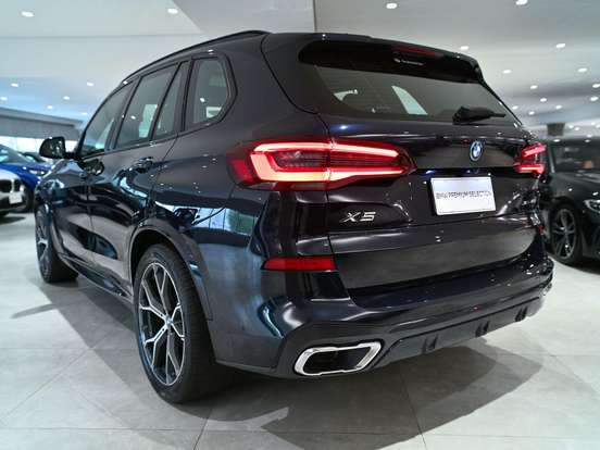 BMW-X5-3.0 I6 TURBO HÍBRIDO XDRIVE45E M SPORT AUTOMÁTICO BMW-X5-2022