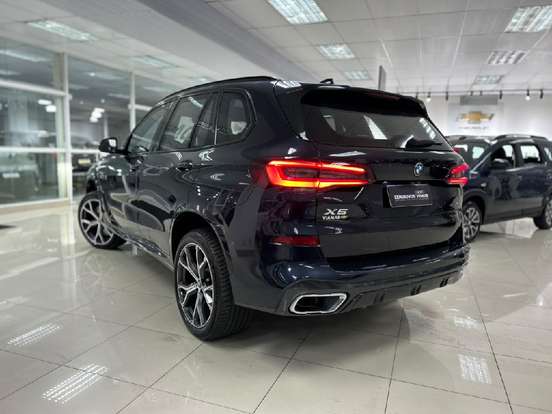 BMW-X5-3.0 I6 TURBO HÍBRIDO XDRIVE45E M SPORT AUTOMÁTICO BMW-X5-2021