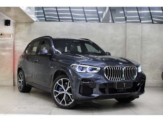 BMW-X5-3.0 I6 TURBO HÍBRIDO XDRIVE45E M SPORT AUTOMÁTICO BMW-X5-2021