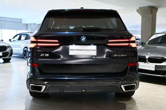 BMW-X5-2025