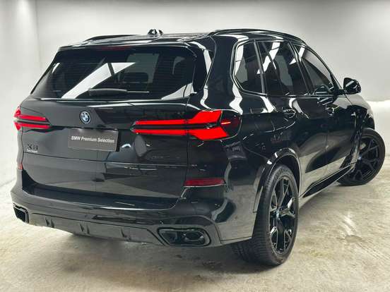BMW-X5-2024