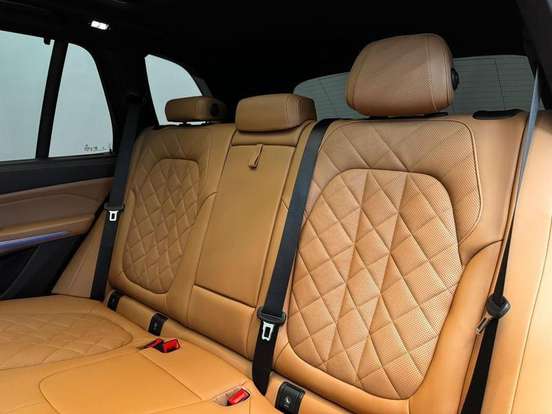 BMW-X5-2024