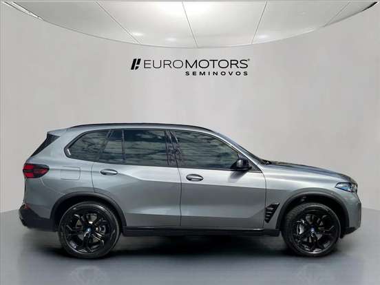 BMW-X5-3.0 I6 TURBO HÍBRIDO XDRIVE50E X-LINE AUTOMÁTICO BMW-X5-2023