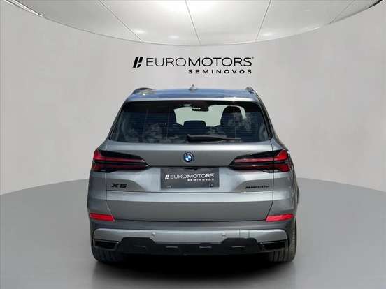 BMW-X5-3.0 I6 TURBO HÍBRIDO XDRIVE50E X-LINE AUTOMÁTICO BMW-X5-2023