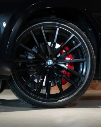 BMW-X6-2025