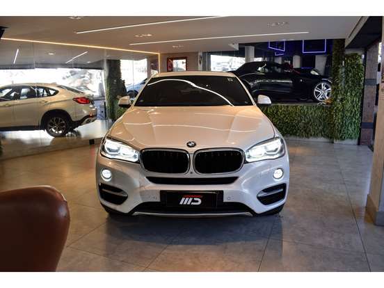 BMW-X6-2015