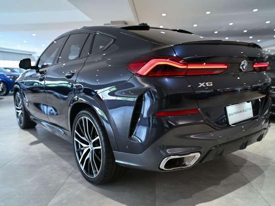 BMW-X6-3.0 TWINPOWER GASOLINA XDRIVE40I M SPORT AUTOMÁTICO BMW-X6-2023