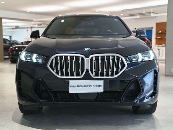BMW-X6-3.0 TWINPOWER GASOLINA XDRIVE40I M SPORT AUTOMÁTICO BMW-X6-2023