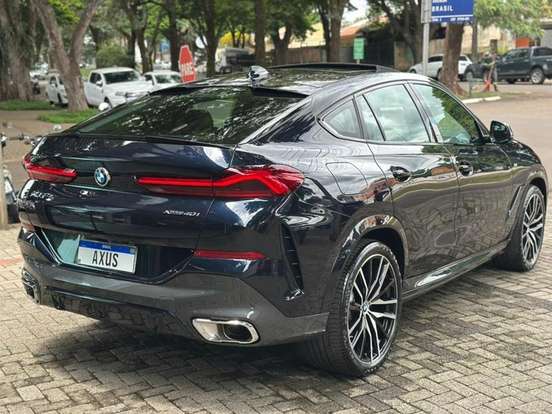 BMW-X6-2022