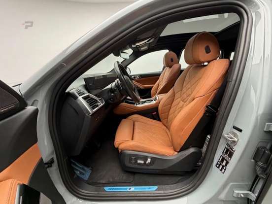 BMW-X6-2023